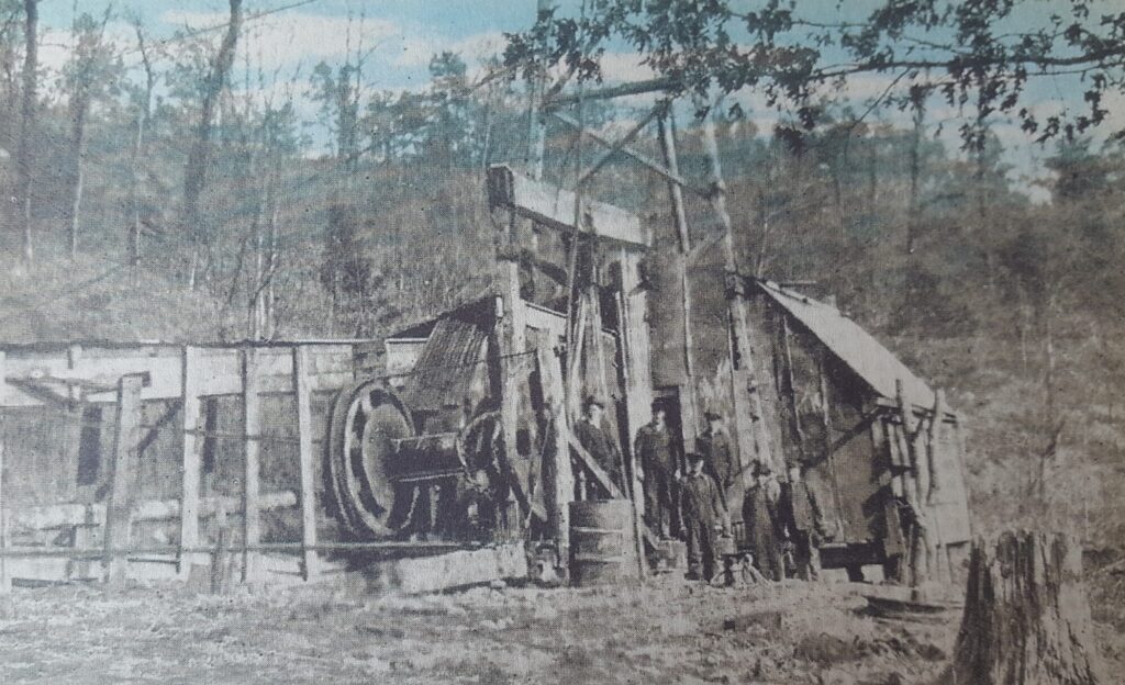 Gas engine at the LaRue Mine, c. 1934-1938